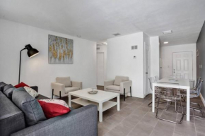 Downtown West Palm Beach, 2 Bedroom Vacation Home